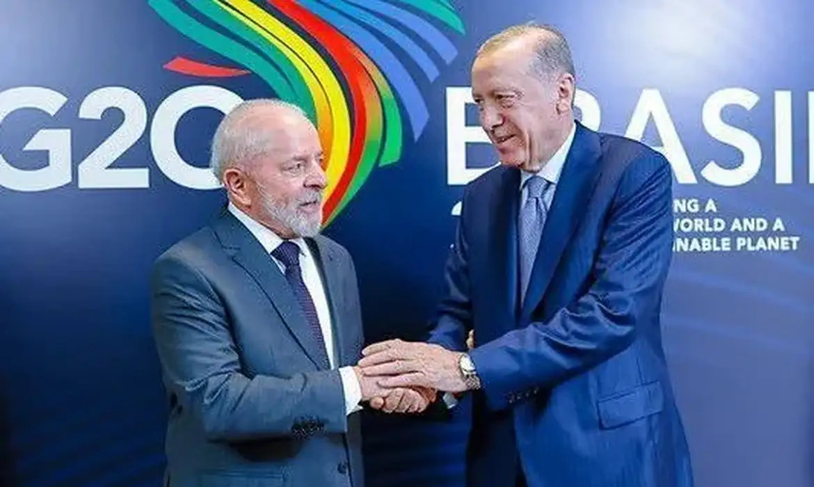 Lula e Edorgan combinam criação de conselho entre Brasil e Turquia