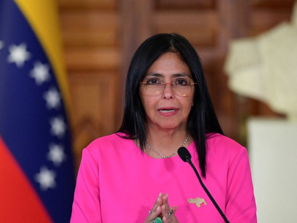 Presidente da Venezuela confirma acordo petrol&iacute;fero com Estados Unidos