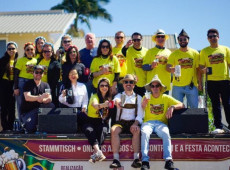 EQUIPE DO NJE E DIRETORIA E EQUIPE DA ACIC