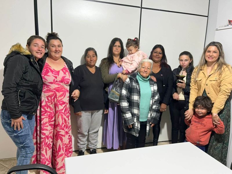 Encontro do Trabalho Técnico Social (TTS), reunindo famílias do Lar Tresbarrense