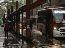 Feriad&atilde;o: fim de semana deve ser de chuva em boa parte do pa&iacute;s