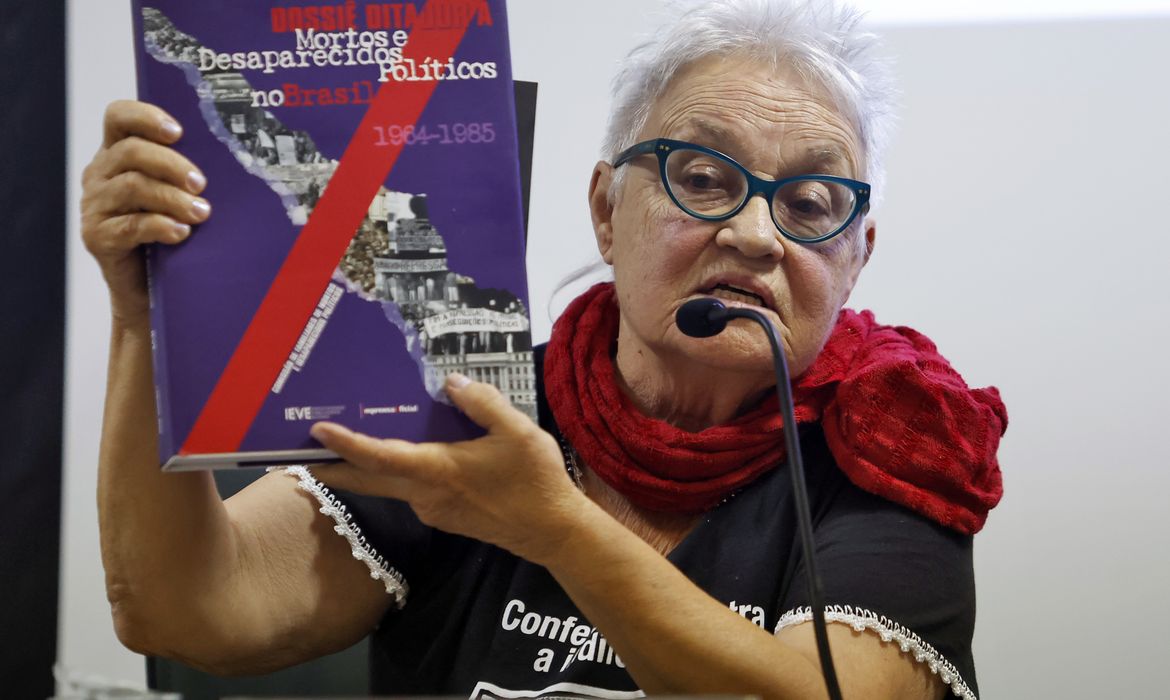 Morre a ativista política e feminista Amelinha Teles, aos 81 anos