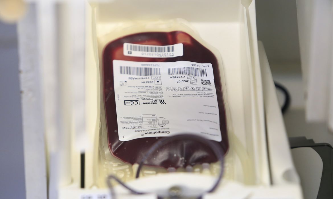 Fundação Pró-Sangue alerta para baixo estoque e faz apelo a doadores