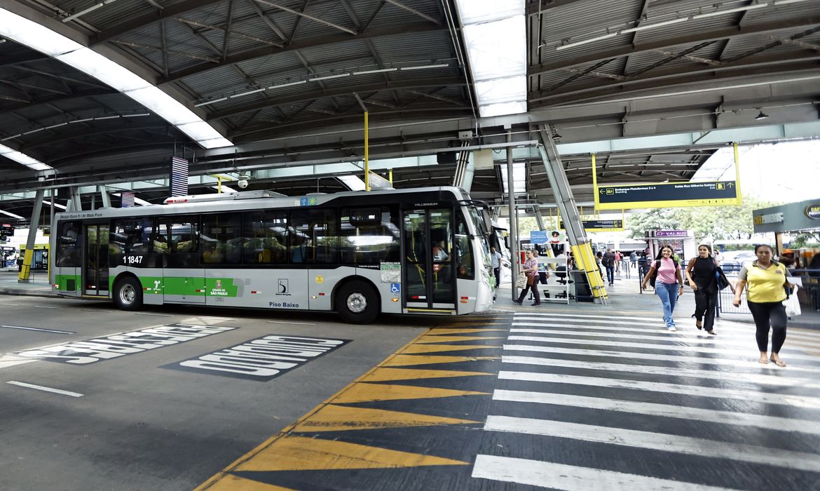 Operação combate infiltração do PCC no transporte público em São Paulo