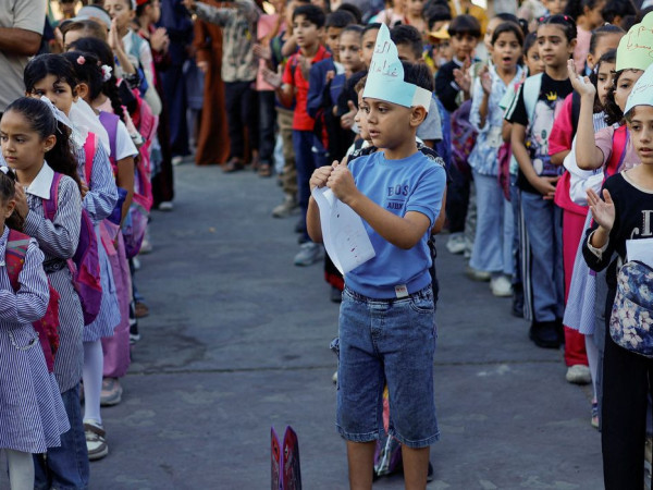 Alunos voltam &agrave;s aulas presenciais em Gaza depois de tr&ecirc;s anos