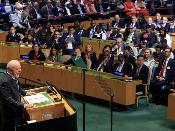 "O Brasil n&atilde;o cabe no quintal de ningu&eacute;m, diz Lula em discurso na ONU