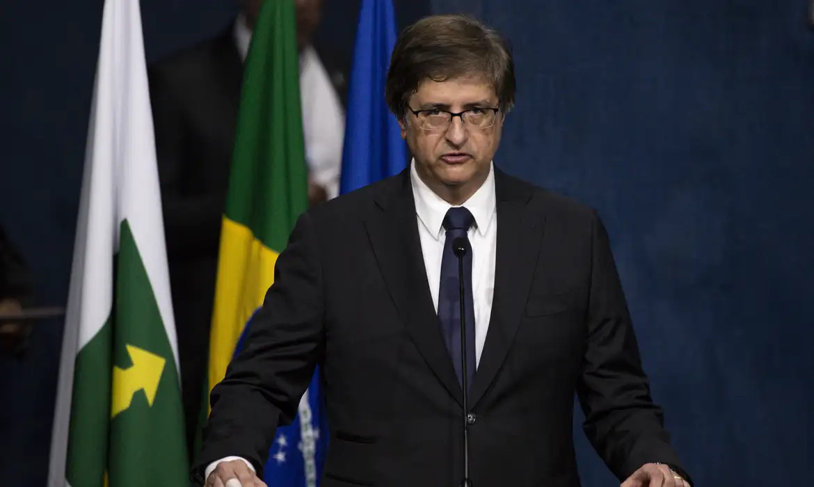 Conselho do MPF rejeita abertura de investigação contra Gonet 
