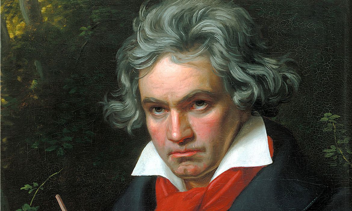 Caderno de Música aborda relação entre Beethoven e Napoleão