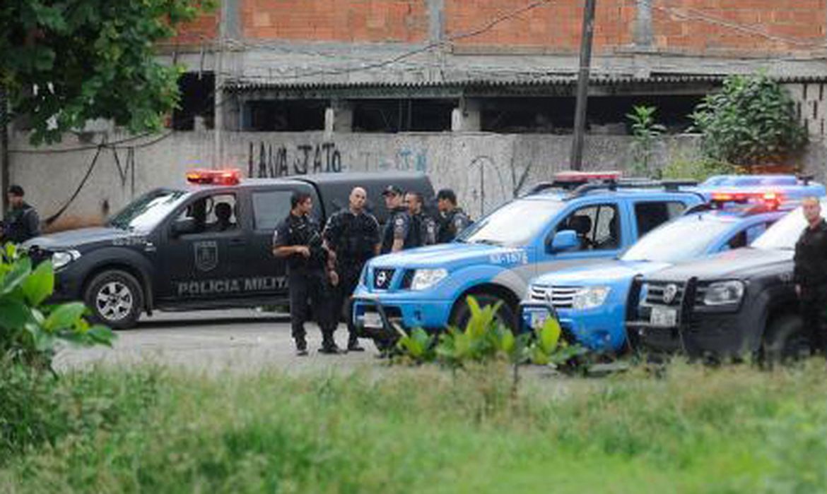 Rio: operação policial na Maré deixa um morto e 10 feridos 