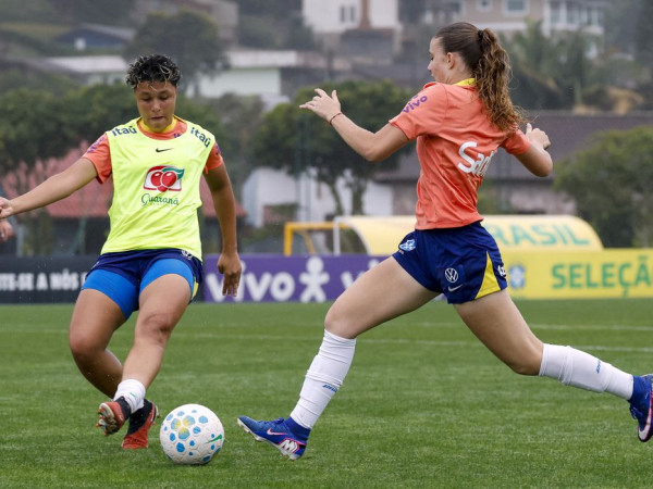 Sele&ccedil;&atilde;o feminina sub-17 &eacute; convocada para mais uma Copa do Mundo