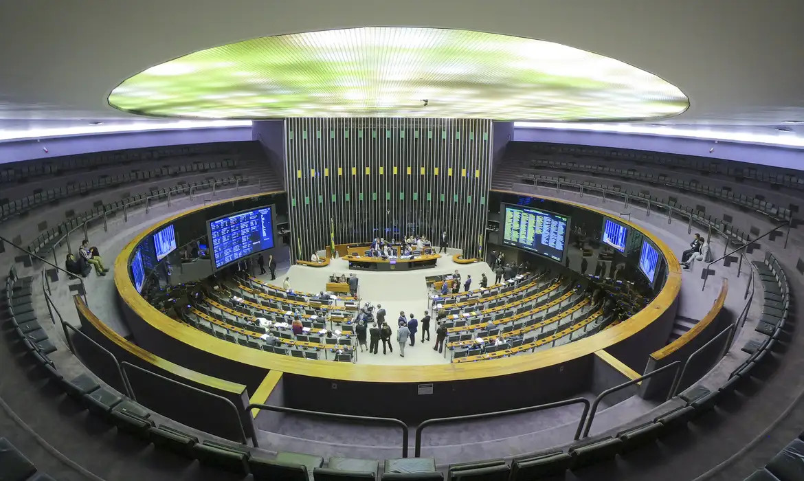 PL, PSD, PT e Republicanos têm 15 governadores eleitos 