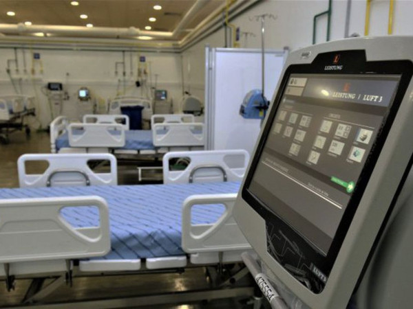 Reino Unido vai monitorar dispositivos m&eacute;dicos baseados em IA