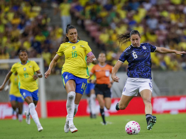 Empate com Argentina conclui per&iacute;odo de testes na sele&ccedil;&atilde;o feminina