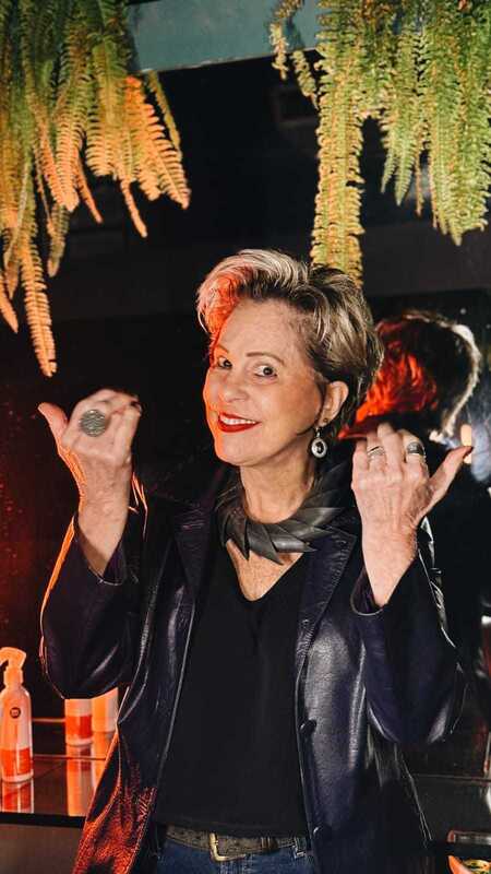 Beleza e arte: Com Cila Budal cabeleireiros
