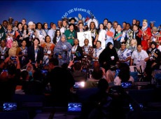 Pescadoras brasileiras recebem t&iacute;tulo de her&oacute;inas em premia&ccedil;&atilde;o da FAO
