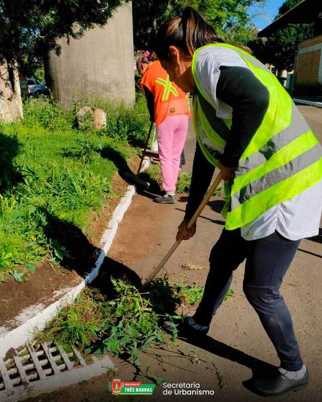 Servi&ccedil;os de manuten&ccedil;&atilde;o urbana e sinaliza&ccedil;&atilde;o