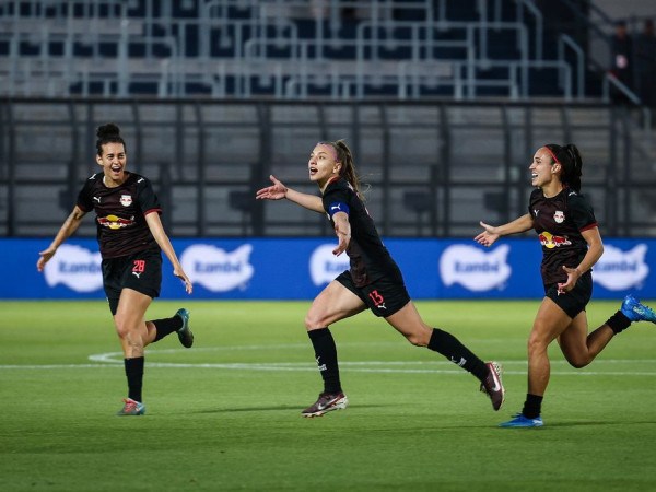 Inter e Bragantino avan&ccedil;am &agrave;s semifinais da Copa do Brasil Feminina