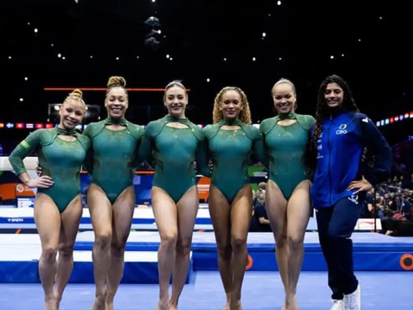 Brasil fica em 5&ordm; lugar na final por equipes do Mundial de Gin&aacute;stica 