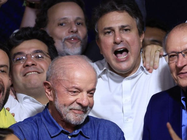 Nas redes sociais, l&iacute;deres latino-americanos sa&uacute;dam Lula pela vit&oacute;ria