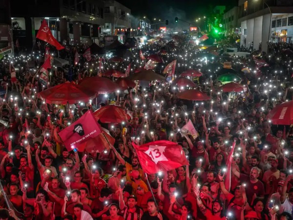 Vit&oacute;ria de Lula repercute na imprensa europeia e asi&aacute;tica