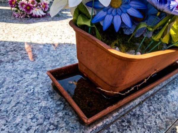 Ap&oacute;s Finados, Canoinhas vai retirar vasos que acumulam &aacute;gua no cemit&eacute;rio
