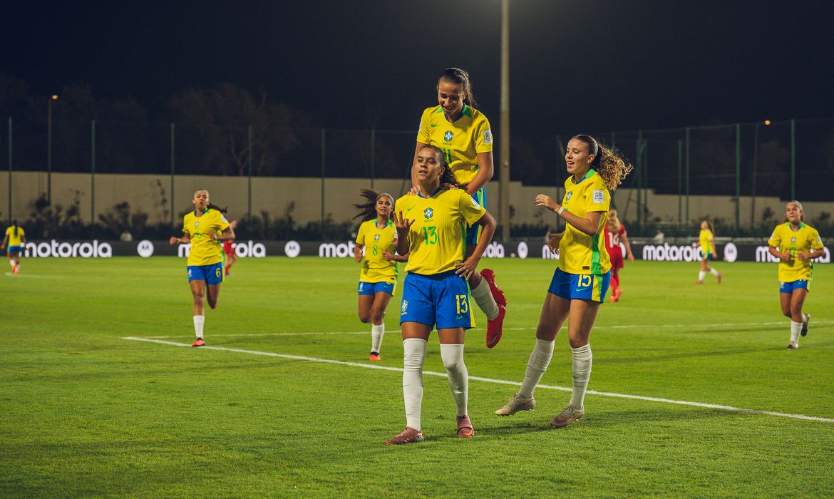 Brasil bate Polônia nos pênaltis e avança no Mundial Sub-17 Feminino